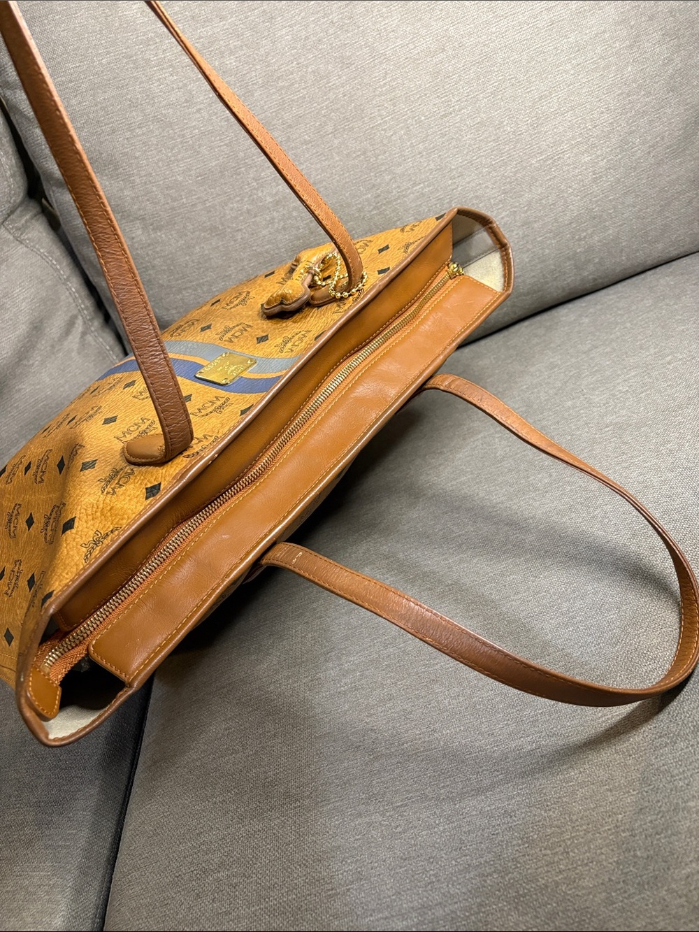 MCM Cognac Visetos Stripe Shopper Tote with Dog Bone Charm & COA - Picture 10 of 16